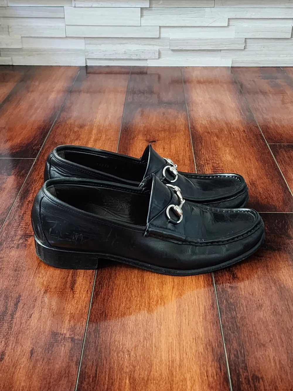 Gucci Vintage Men's Horsebit Loafers Black Leather Made in Italy US 9D